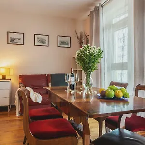 https://po-serviced-apartments-ch-arkadia-2.warsawhotelspoland.com